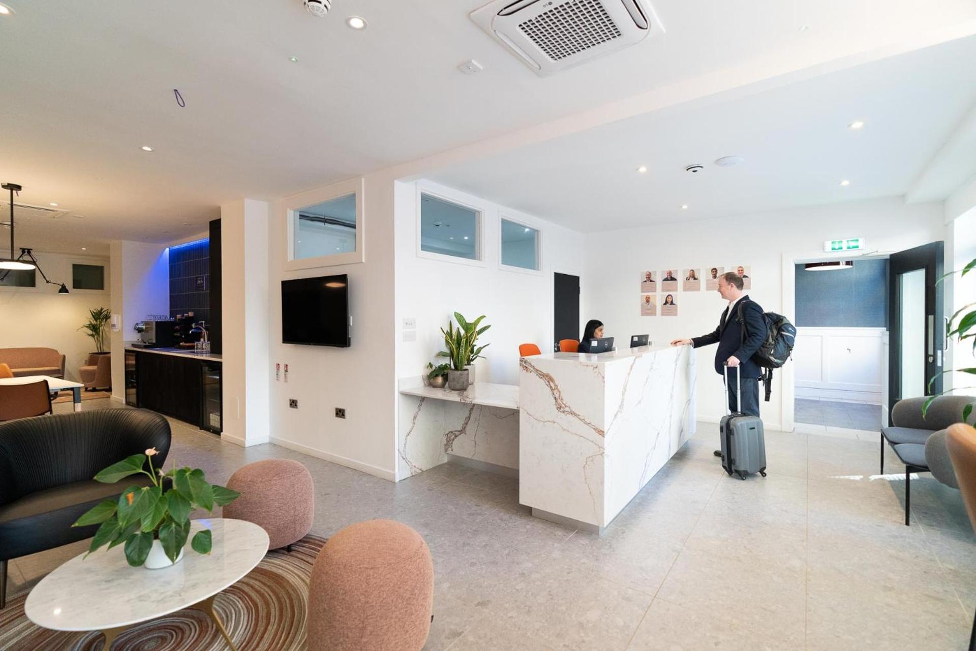 Premier Suites Edinburgh Fountain Court エクステリア 写真